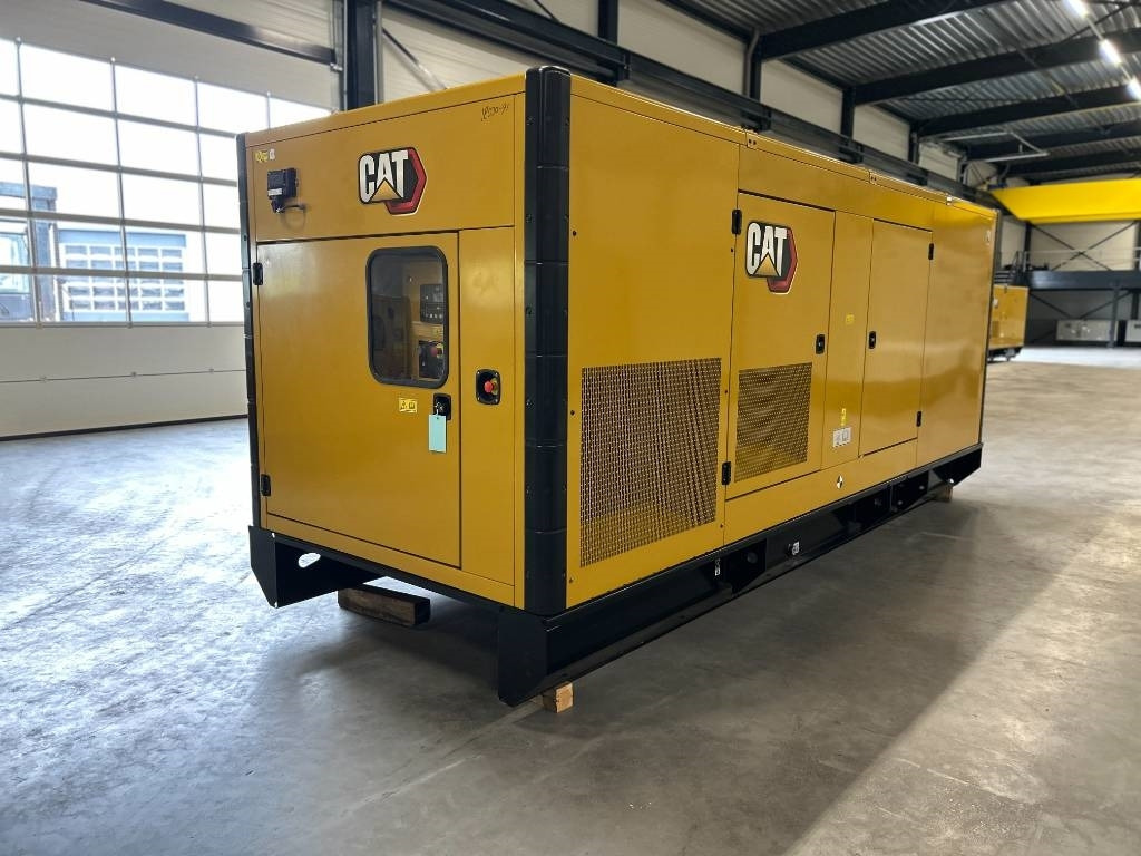 CAT DE715E0 - 715 kVA Generator - DPX-18030 - Set gjeneratori: foto 4 CAT DE715E0 - 715 kVA Generator - DPX-18030 - Set gjeneratori: foto 4