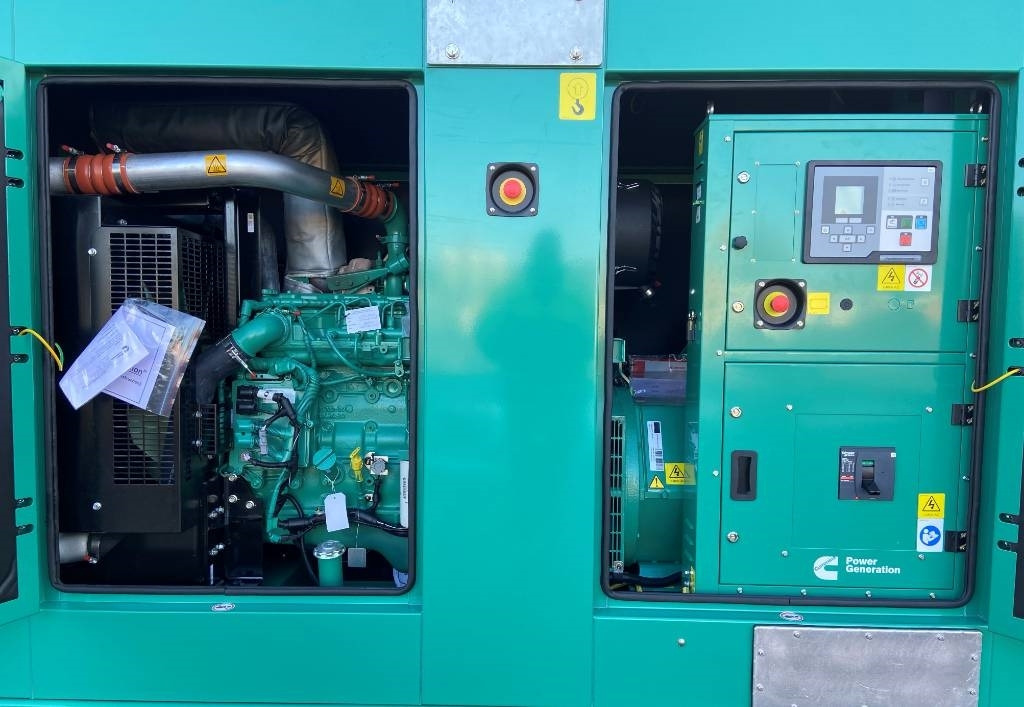 Cummins C220D5EQ - 220 kVA Generator - DPX-18512-Q - Set gjeneratori: foto 4 Cummins C220D5EQ - 220 kVA Generator - DPX-18512-Q - Set gjeneratori: foto 4