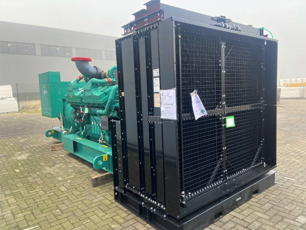 Cummins C2250D5 - 2.250 kVA Genset - QSK60 - DPX-18536-A - Set gjeneratori: foto 3 Cummins C2250D5 - 2.250 kVA Genset - QSK60 - DPX-18536-A - Set gjeneratori: foto 3