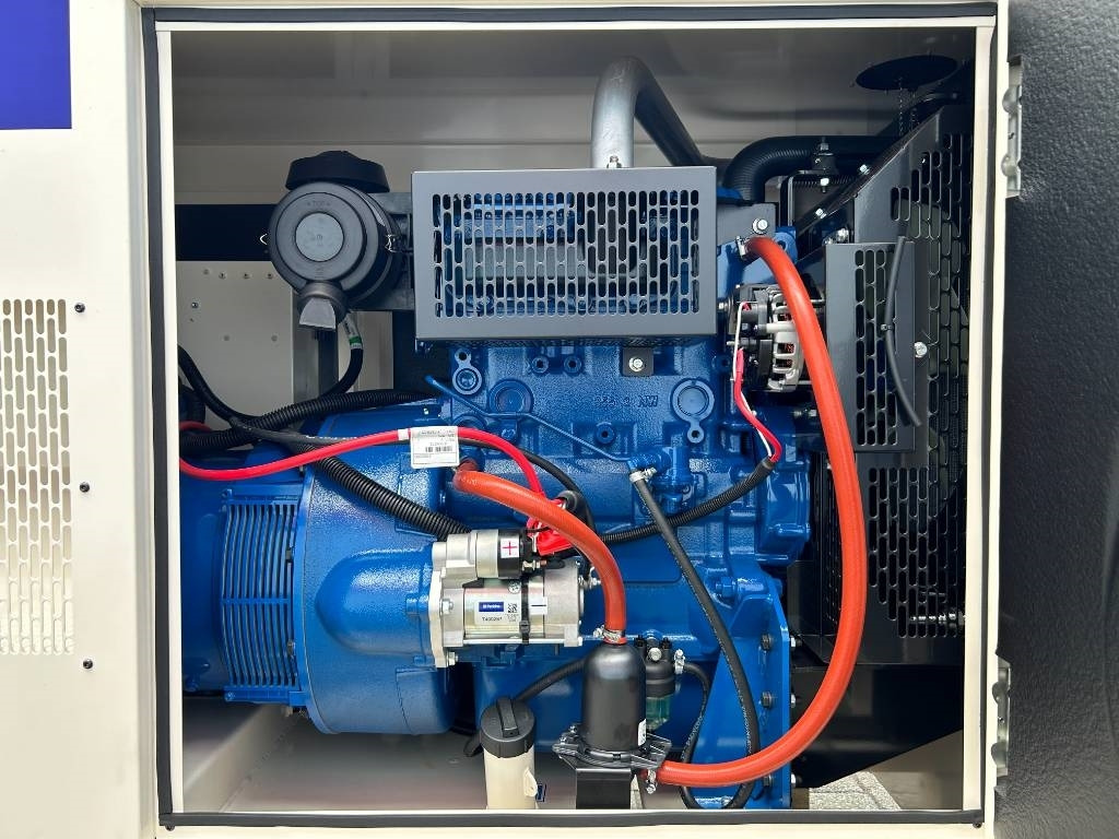 FG Wilson P33-3 - 33 kVA Genset - DPX-16003 - Set gjeneratori: foto 5 FG Wilson P33-3 - 33 kVA Genset - DPX-16003 - Set gjeneratori: foto 5