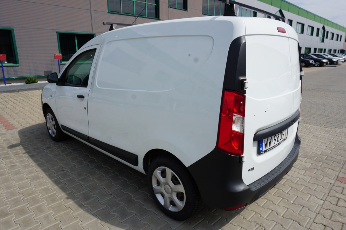 DACIA DOKKER FURGON BLASZAK - Furgon: foto 4 DACIA DOKKER FURGON BLASZAK - Furgon: foto 4