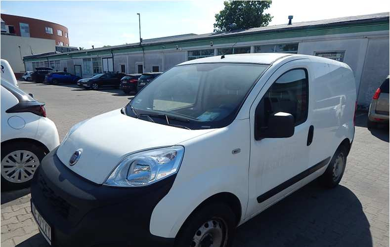 FIAT FIORINO FURGON BLASZAK - Furgon: foto 2 FIAT FIORINO FURGON BLASZAK - Furgon: foto 2
