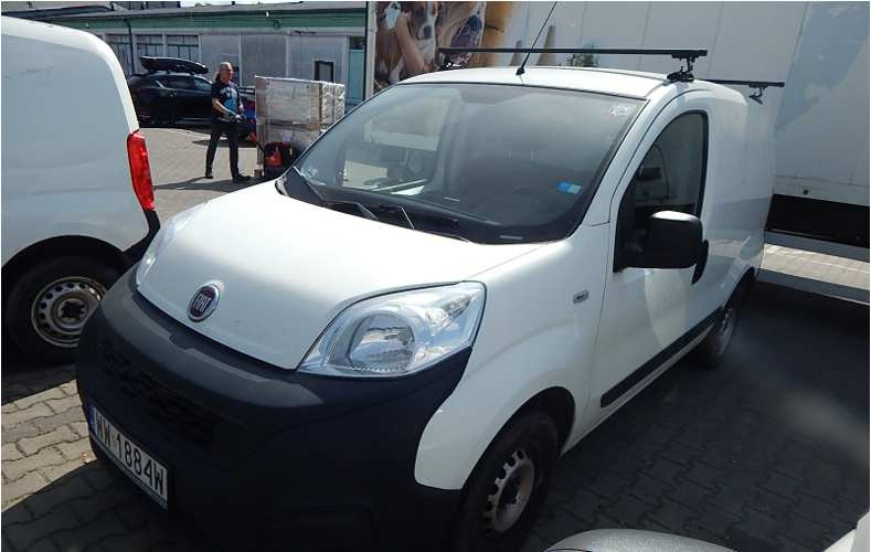 FIAT FIORINO FURGON BLASZAK - Furgon: foto 2 FIAT FIORINO FURGON BLASZAK - Furgon: foto 2