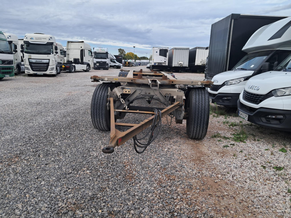 FLIEGL ZWP 180 POD KONTENERY - Transportjer kontejnerësh/ Rimorkio me karroceri të çmontueshme: foto 2 FLIEGL ZWP 180 POD KONTENERY - Transportjer kontejnerësh/ Rimorkio me karroceri të çmontueshme: foto 2