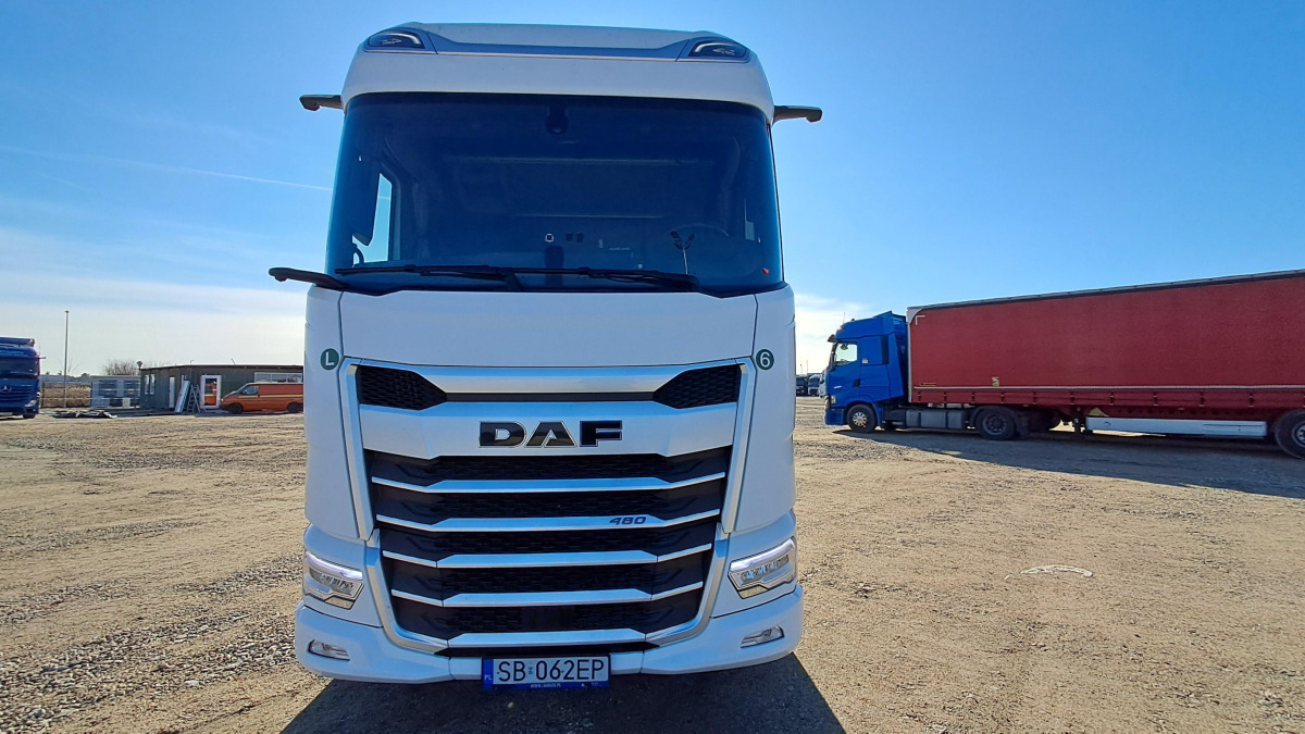DAF XG 480 FT CIĄGNIK SIODŁOWY - Gjysmë-kamion: foto 3 DAF XG 480 FT CIĄGNIK SIODŁOWY - Gjysmë-kamion: foto 3