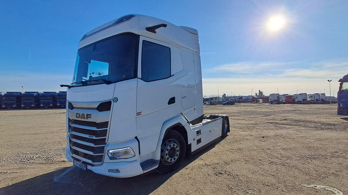 DAF XG 480 FT CIĄGNIK SIODŁOWY - Gjysmë-kamion: foto 2 DAF XG 480 FT CIĄGNIK SIODŁOWY - Gjysmë-kamion: foto 2