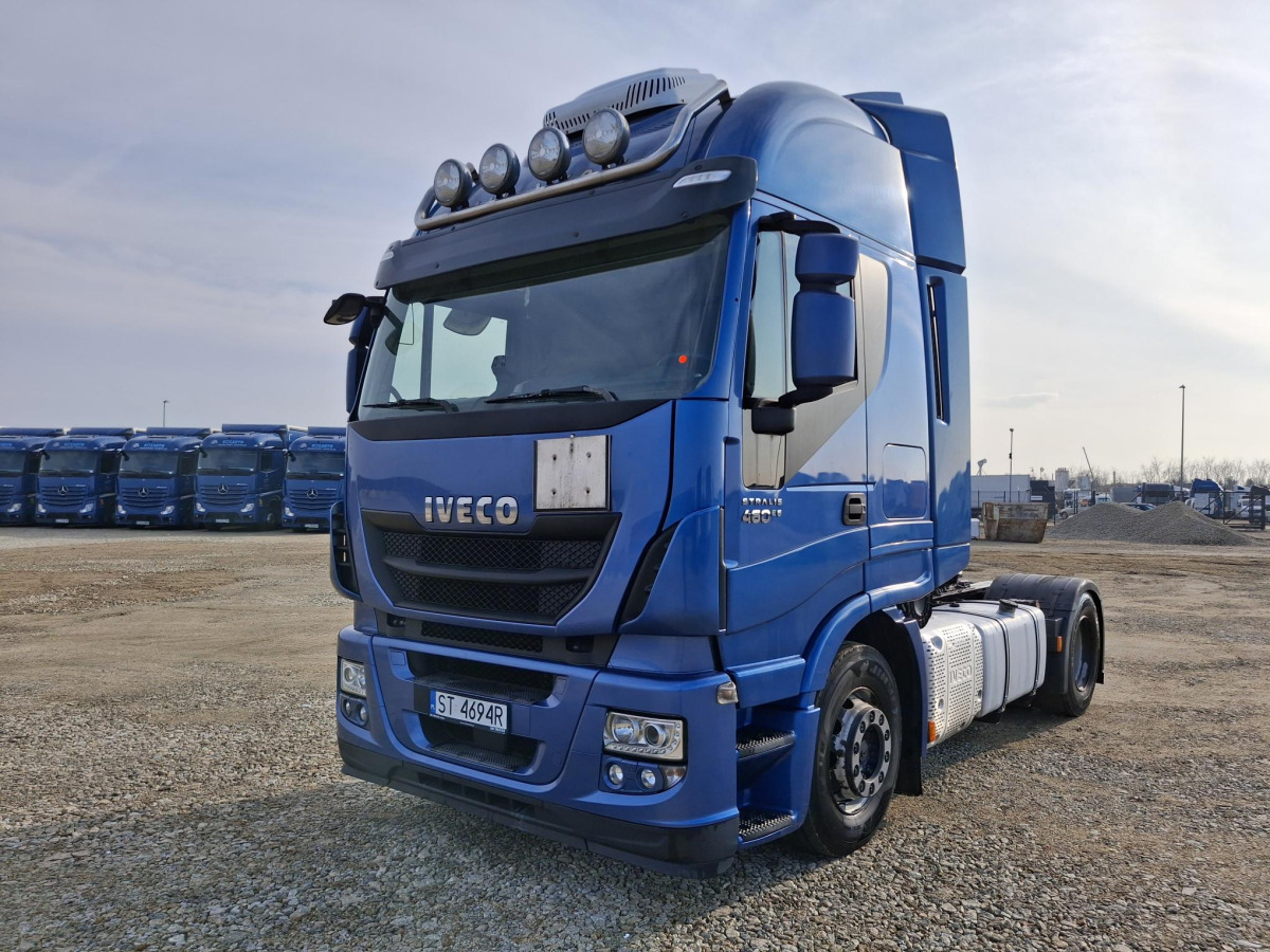 IVECO AS440ST/P CIĄGNIK SIODŁOWY - Gjysmë-kamion: foto 2 IVECO AS440ST/P CIĄGNIK SIODŁOWY - Gjysmë-kamion: foto 2