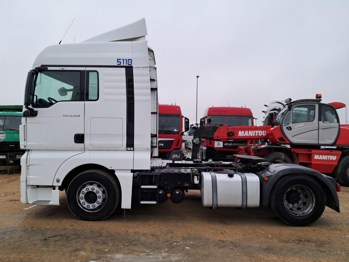 MAN TGX CIĄGNIK SIODŁOWY - Gjysmë-kamion: foto 4 MAN TGX CIĄGNIK SIODŁOWY - Gjysmë-kamion: foto 4