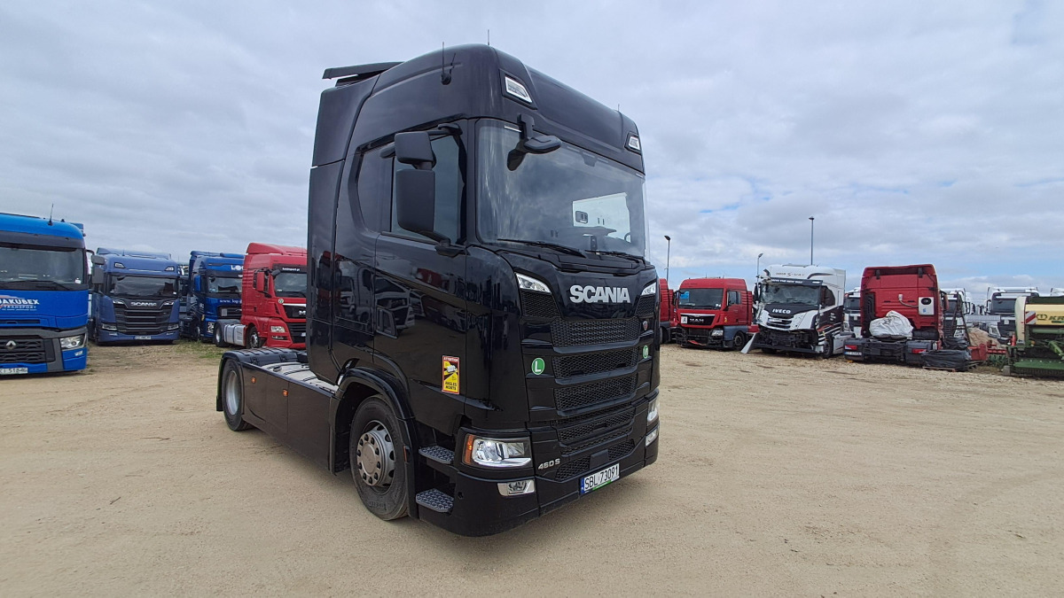 SCANIA S460 CIĄGNIK SIODŁOWY - Gjysmë-kamion: foto 1 SCANIA S460 CIĄGNIK SIODŁOWY - Gjysmë-kamion: foto 1