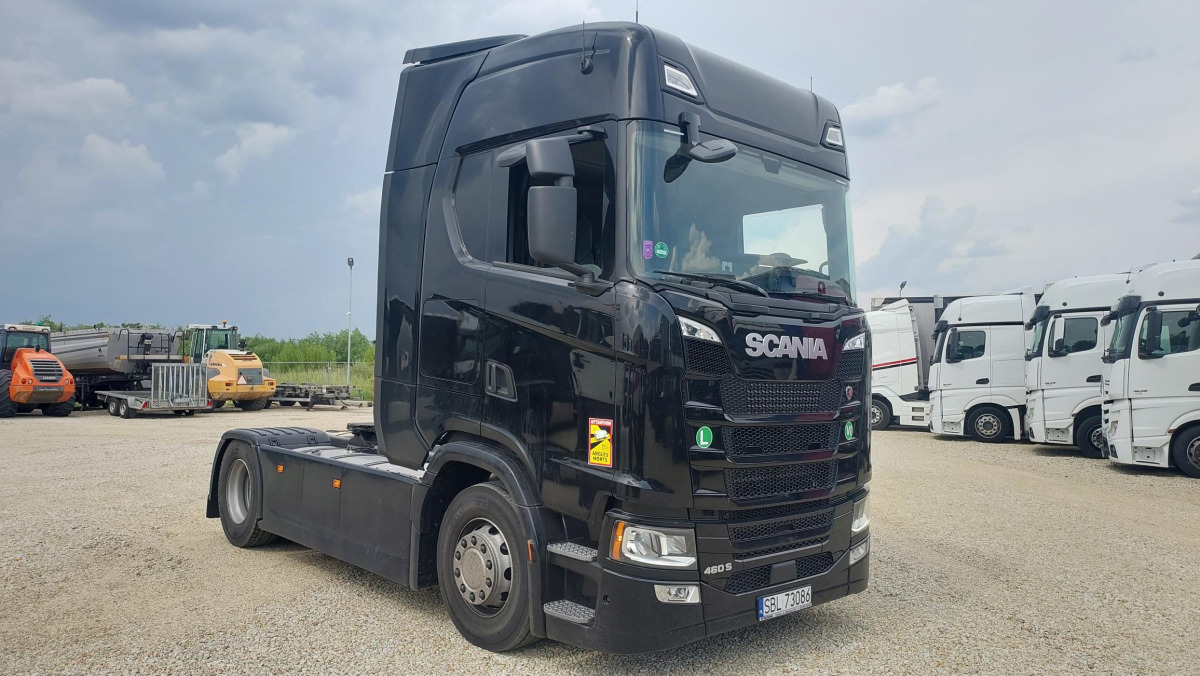 SCANIA S460 CIĄGNIK SIODŁOWY - Gjysmë-kamion: foto 1 SCANIA S460 CIĄGNIK SIODŁOWY - Gjysmë-kamion: foto 1