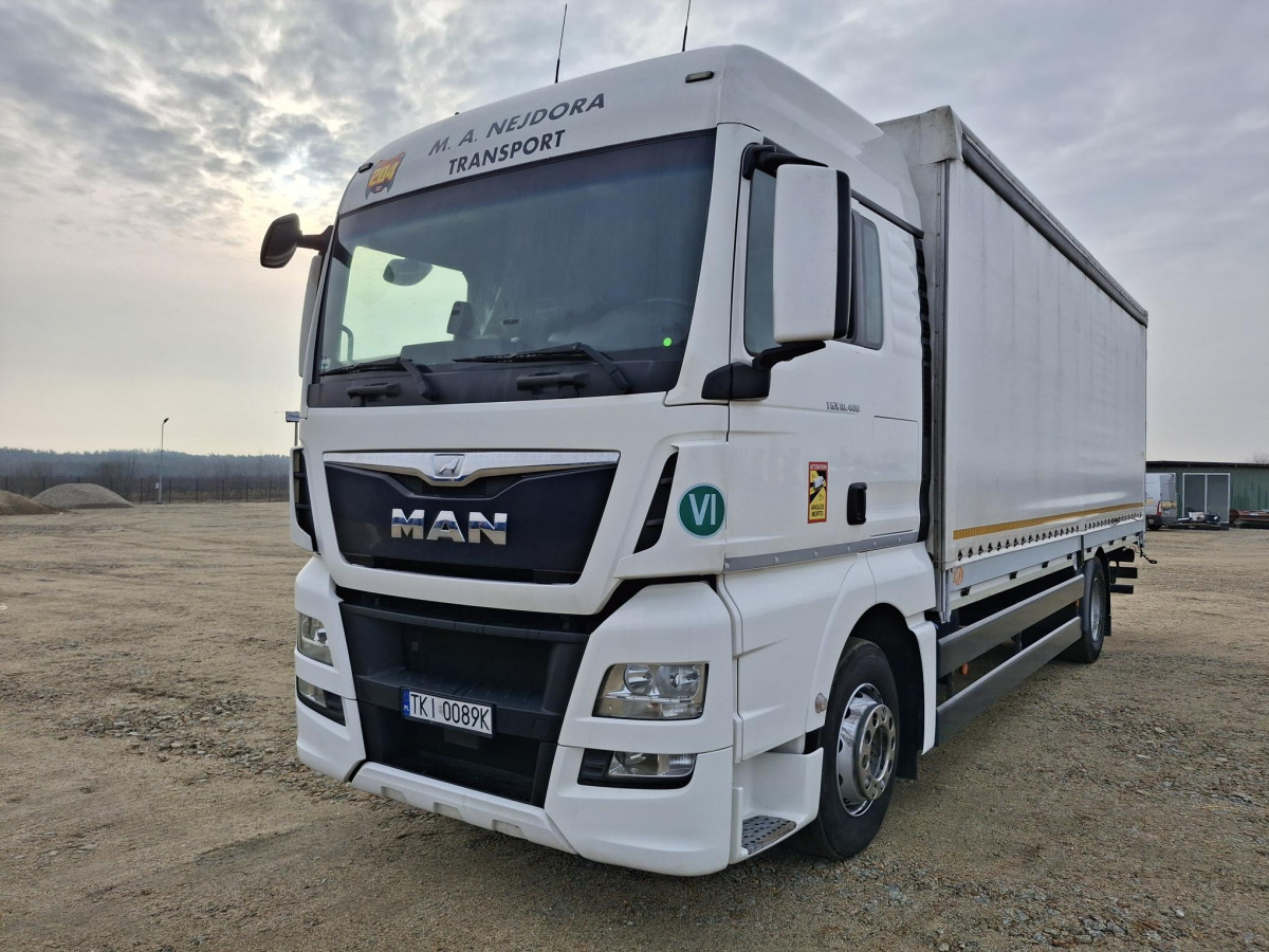 MAN TGX 18.400 SOLÓWKA - Kamion me tendë: foto 2 MAN TGX 18.400 SOLÓWKA - Kamion me tendë: foto 2
