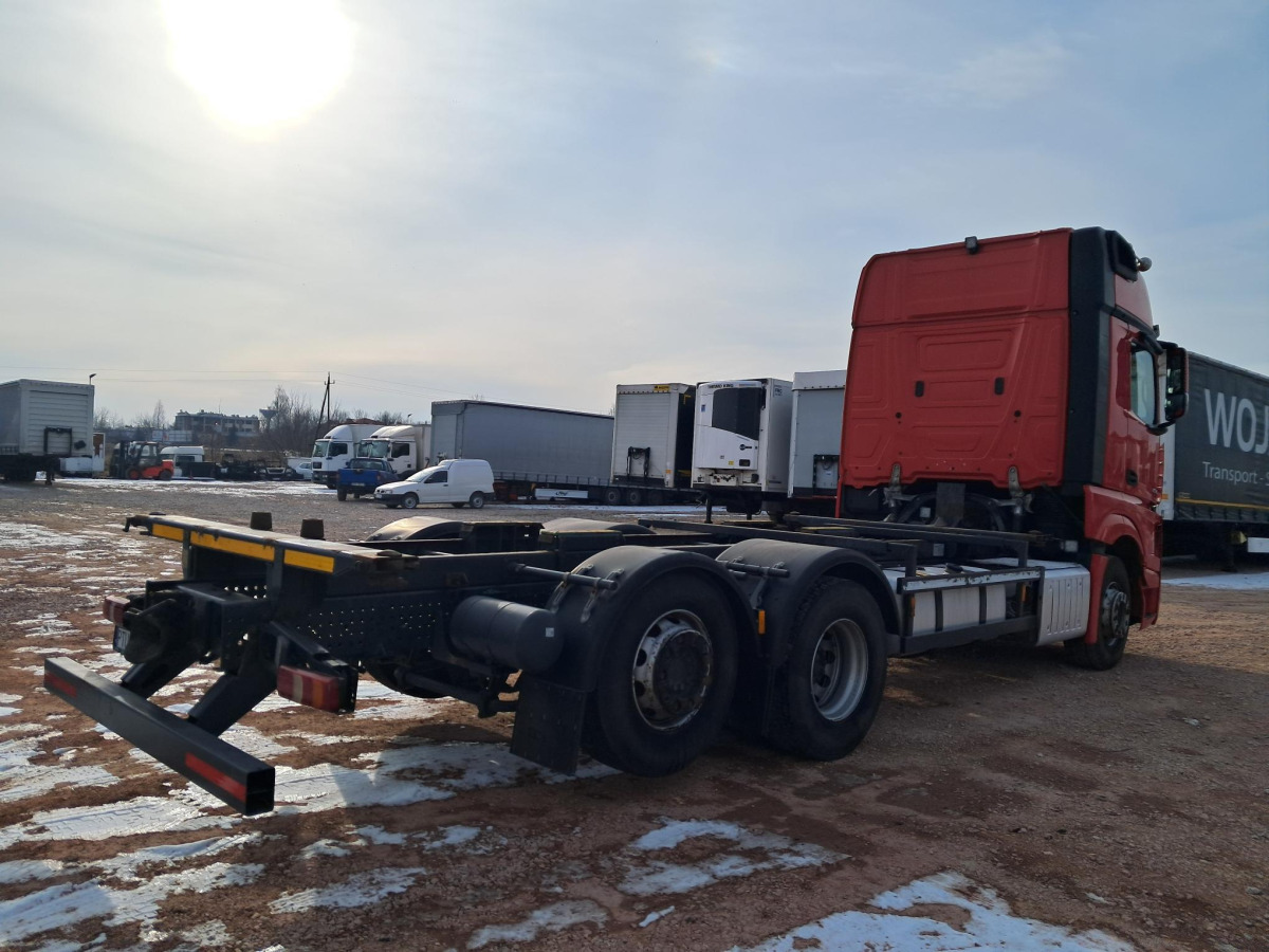 MERCEDES BENZ ACTROS BDF - Transportjer kontejnerësh/ Kamion me karroceri të çmontueshme: foto 4 MERCEDES BENZ ACTROS BDF - Transportjer kontejnerësh/ Kamion me karroceri të çmontueshme: foto 4