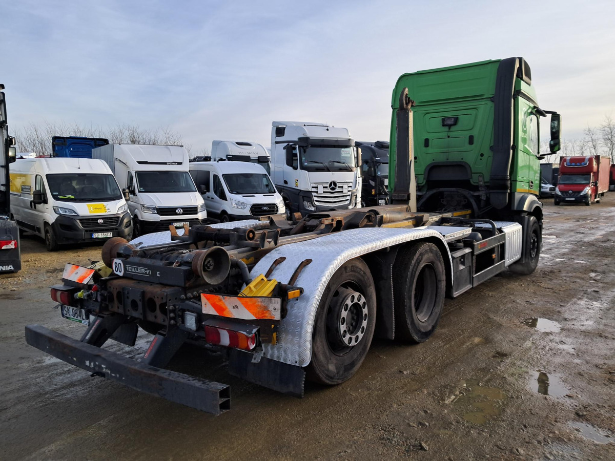 MERCEDES BENZ ACTROS HAKOWIEC - Kamion vetëngarkues: foto 5 MERCEDES BENZ ACTROS HAKOWIEC - Kamion vetëngarkues: foto 5
