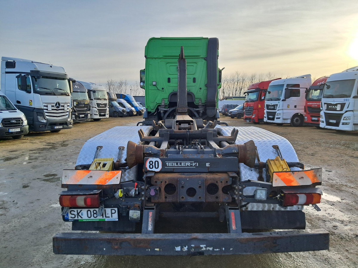 MERCEDES BENZ ACTROS HAKOWIEC - Kamion vetëngarkues: foto 4 MERCEDES BENZ ACTROS HAKOWIEC - Kamion vetëngarkues: foto 4