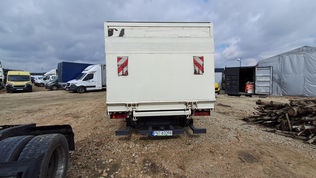 MERCEDES BENZ ATEGO SPECJALISTYCZNY - Kamion me tendë: foto 4 MERCEDES BENZ ATEGO SPECJALISTYCZNY - Kamion me tendë: foto 4