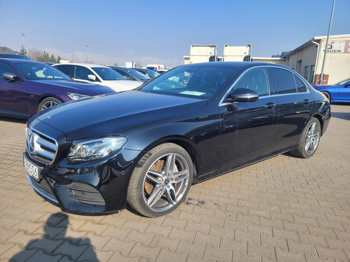 MERCEDES BENZ E 220 D 4MATIC SEDAN - Veturë: foto 3 MERCEDES BENZ E 220 D 4MATIC SEDAN - Veturë: foto 3