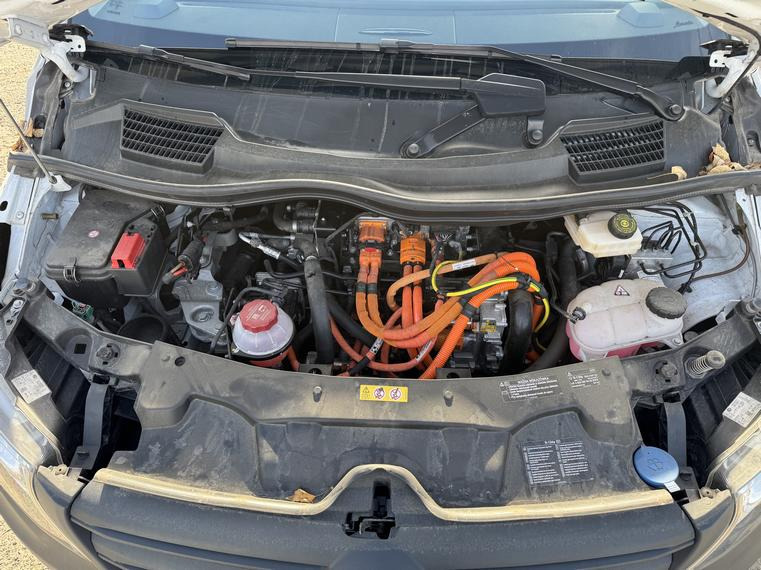 MERCEDES BENZ VITO FURGON BLASZAK - Furgon, Furgon elektrik: foto 5 MERCEDES BENZ VITO FURGON BLASZAK - Furgon, Furgon elektrik: foto 5