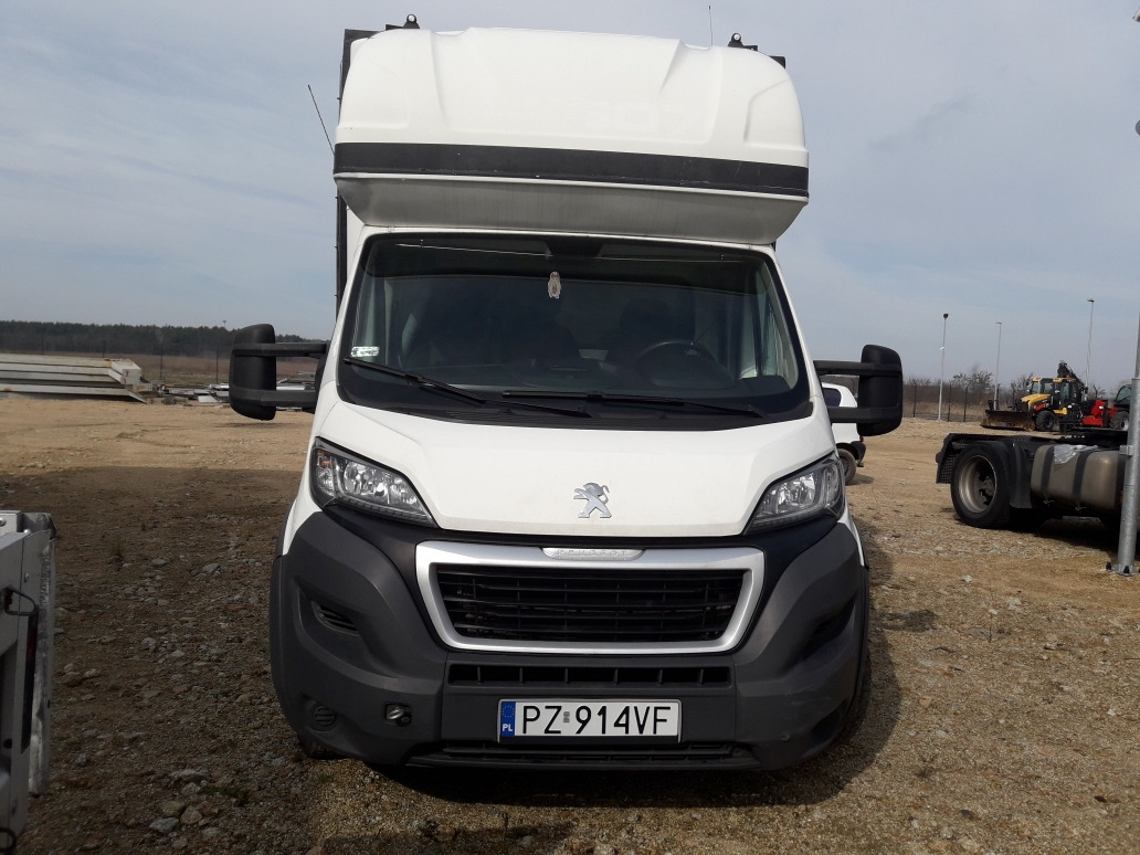 PEUGEOT BOXER PLANDEKA - Kamioncine me tendë: foto 4 PEUGEOT BOXER PLANDEKA - Kamioncine me tendë: foto 4