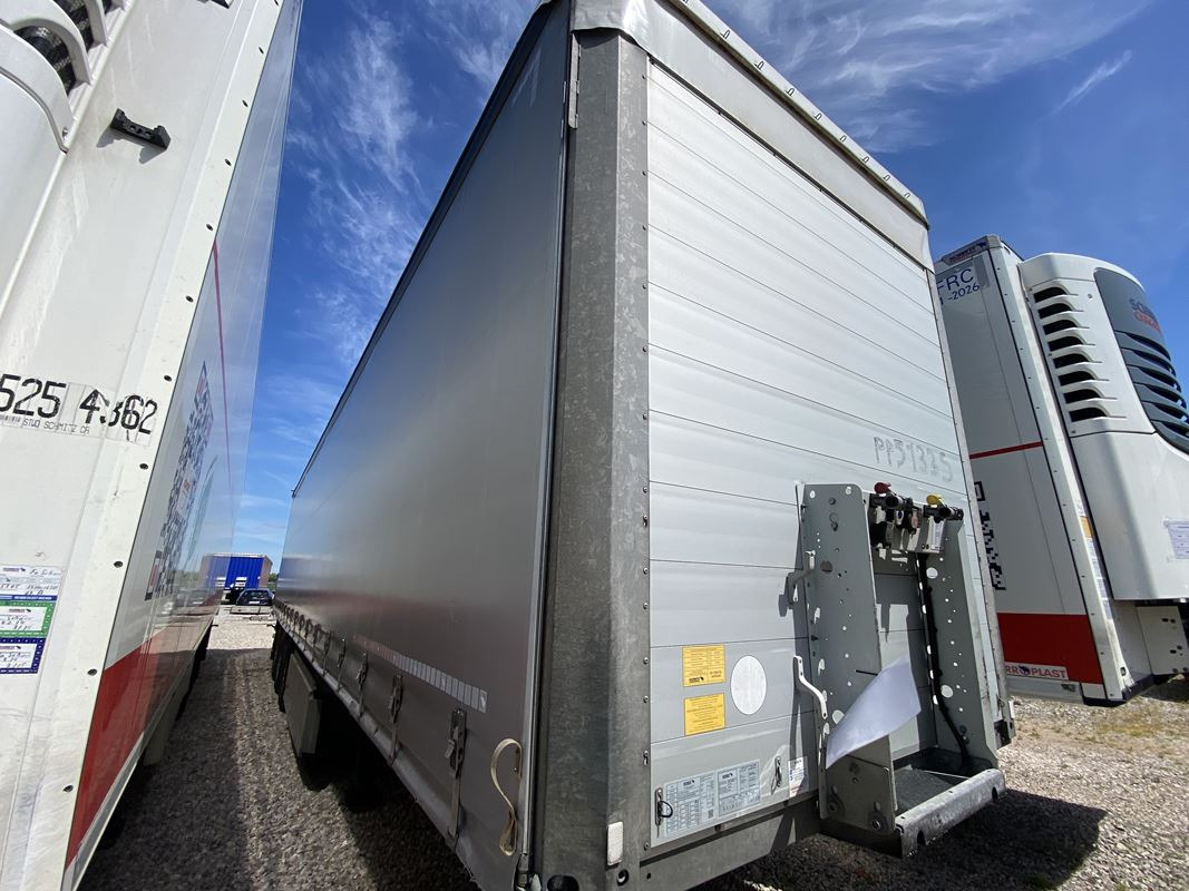 SCHMITZ CARGOBULL SCB S3T FIRANA - Rimorkio me tendë: foto 5 SCHMITZ CARGOBULL SCB S3T FIRANA - Rimorkio me tendë: foto 5