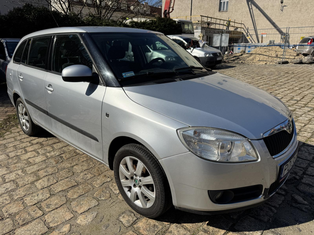 SKODA FABIA KOMBI - Veturë: foto 1 SKODA FABIA KOMBI - Veturë: foto 1