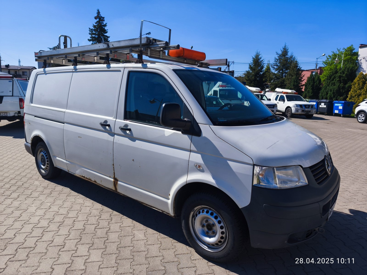 VOLKSWAGEN TRANSPORTER FURGON BLASZAK - Furgon: foto 1 VOLKSWAGEN TRANSPORTER FURGON BLASZAK - Furgon: foto 1
