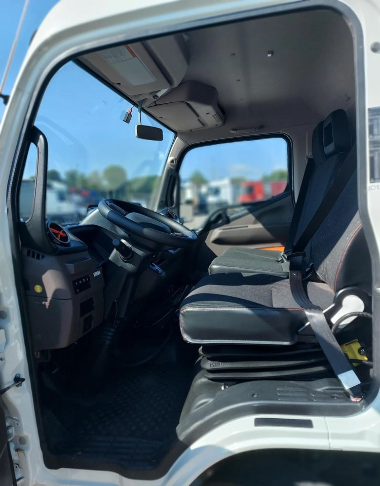 FUSO eCanter 4C15 Wywrotka Selektywna zbiórka - Kamion mbeturinash: foto 5 FUSO eCanter 4C15 Wywrotka Selektywna zbiórka - Kamion mbeturinash: foto 5