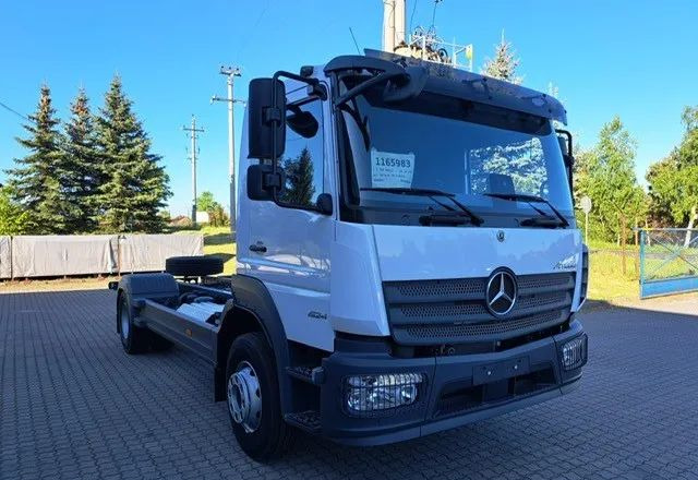 Mercedes-Benz Atego 1624 L Podwozie - Kamion kabinë-shasi: foto 3 Mercedes-Benz Atego 1624 L Podwozie - Kamion kabinë-shasi: foto 3