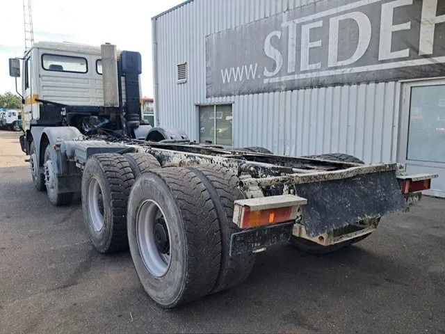 MAN 35-364 / FE 360 A , 8x4 , Spring Suspension , ZF Manual , Airco - Kamion kabinë-shasi: foto 5 MAN 35-364 / FE 360 A , 8x4 , Spring Suspension , ZF Manual , Airco - Kamion kabinë-shasi: foto 5