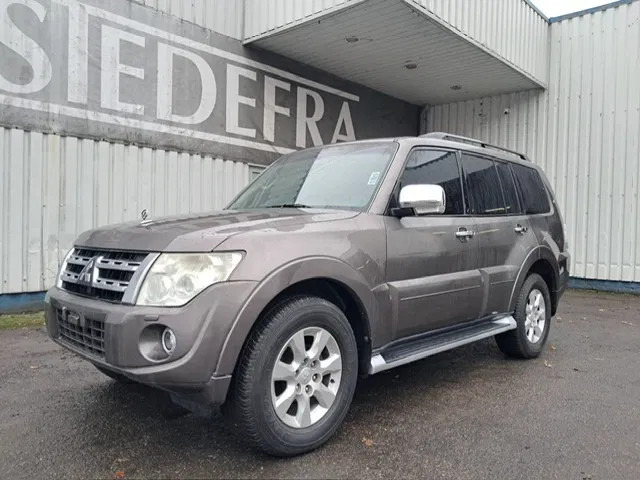 Mitsubishi Pajero GLS 3.5 - V6 , 4x4 , 7 Pers. , Full option - Veturë: foto 1 Mitsubishi Pajero GLS 3.5 - V6 , 4x4 , 7 Pers. , Full option - Veturë: foto 1
