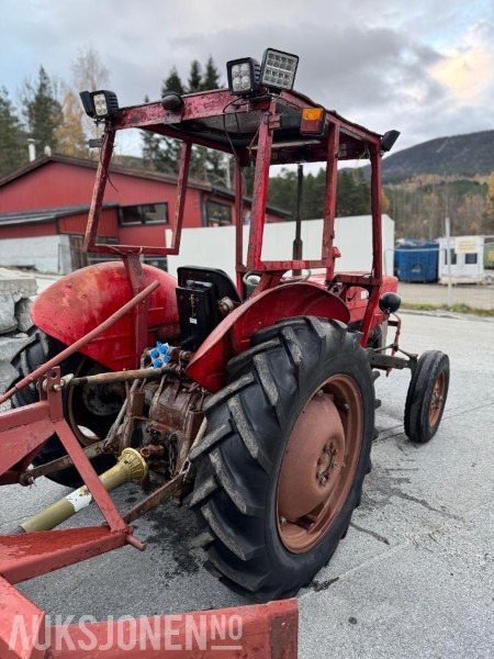 1971 Massey Ferguson 135 - MVA FRI traktor - Traktor: foto 5 1971 Massey Ferguson 135 - MVA FRI traktor - Traktor: foto 5