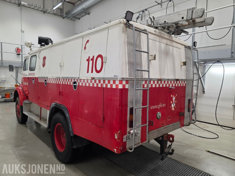 1972 Mercedes-Benz 911 13/36 brannbil - Zjarrfikëse: foto 4 1972 Mercedes-Benz 911 13/36 brannbil - Zjarrfikëse: foto 4