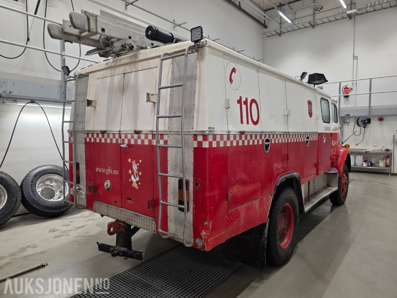 1972 Mercedes-Benz 911 13/36 brannbil - Zjarrfikëse: foto 5 1972 Mercedes-Benz 911 13/36 brannbil - Zjarrfikëse: foto 5