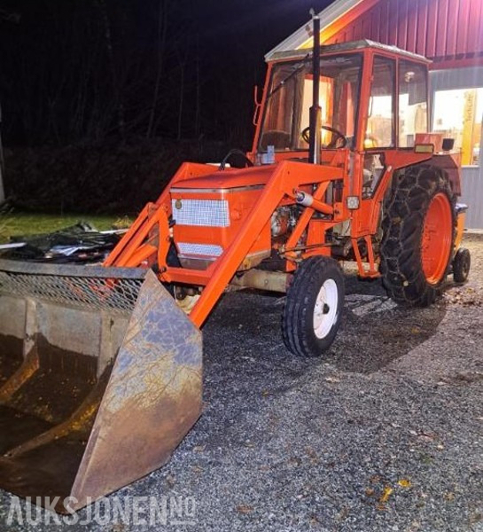 1974 Zetor 4718 traktor - Mye påkostet - Traktor: foto 1 1974 Zetor 4718 traktor - Mye påkostet - Traktor: foto 1