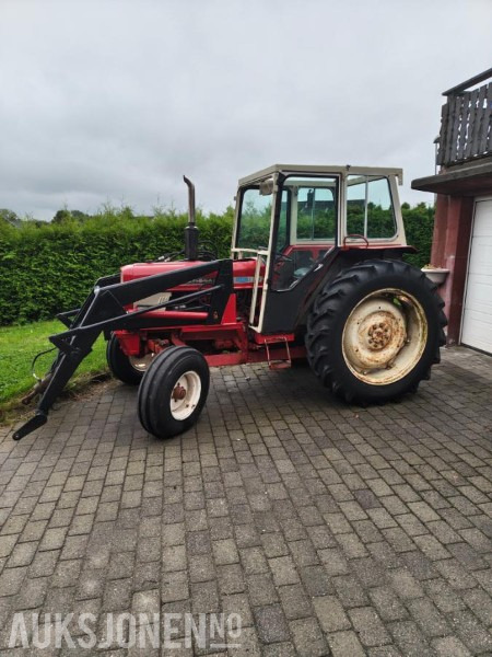 1975 International Harvester 574 - mva fri traktor rep.objekt - Traktor: foto 3 1975 International Harvester 574 - mva fri traktor rep.objekt - Traktor: foto 3