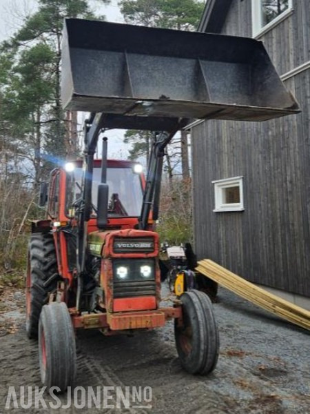 1982 Volvo 2250, Reparasjonsobjekt - Traktor: foto 2 1982 Volvo 2250, Reparasjonsobjekt - Traktor: foto 2