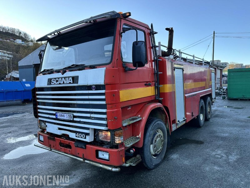 1992 Scania R 113ML - 400 6X2 Tankbil/Brannbil med vannkanon - Repobjekt, 553874km - Zjarrfikëse: foto 1 1992 Scania R 113ML - 400 6X2 Tankbil/Brannbil med vannkanon - Repobjekt, 553874km - Zjarrfikëse: foto 1