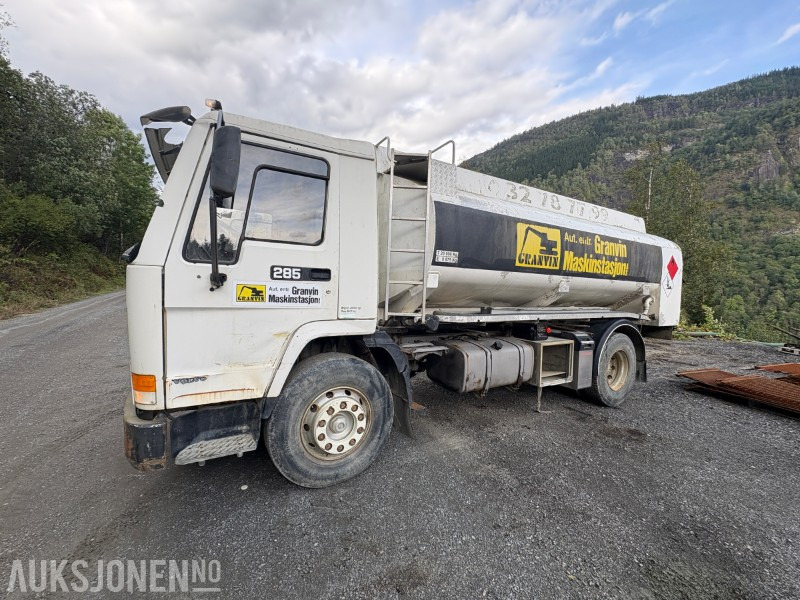 Autobot 1996 Volvo FL 7 285 - Registrert på sorte skilt: foto 1