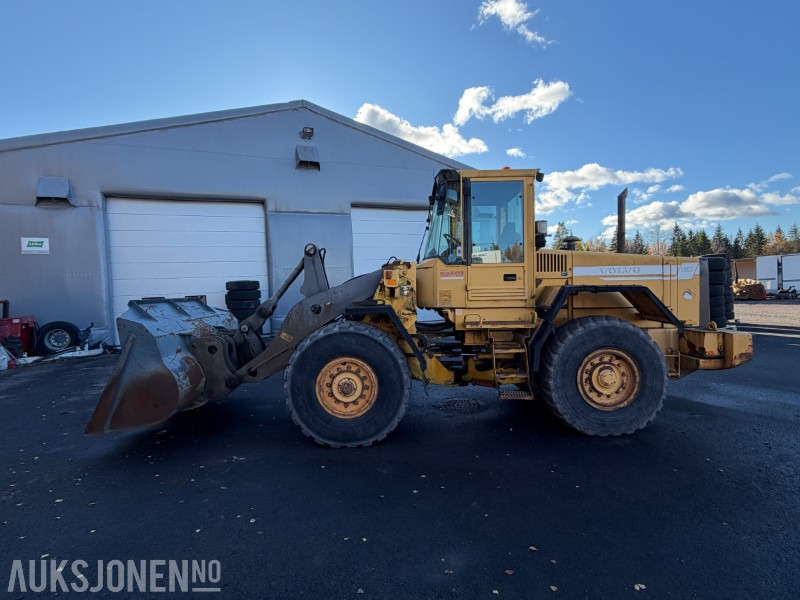 1997 Volvo L90C hjullaster med skuff 250 cm - får ny sertifisering - Fadrom me goma: foto 3 1997 Volvo L90C hjullaster med skuff 250 cm - får ny sertifisering - Fadrom me goma: foto 3