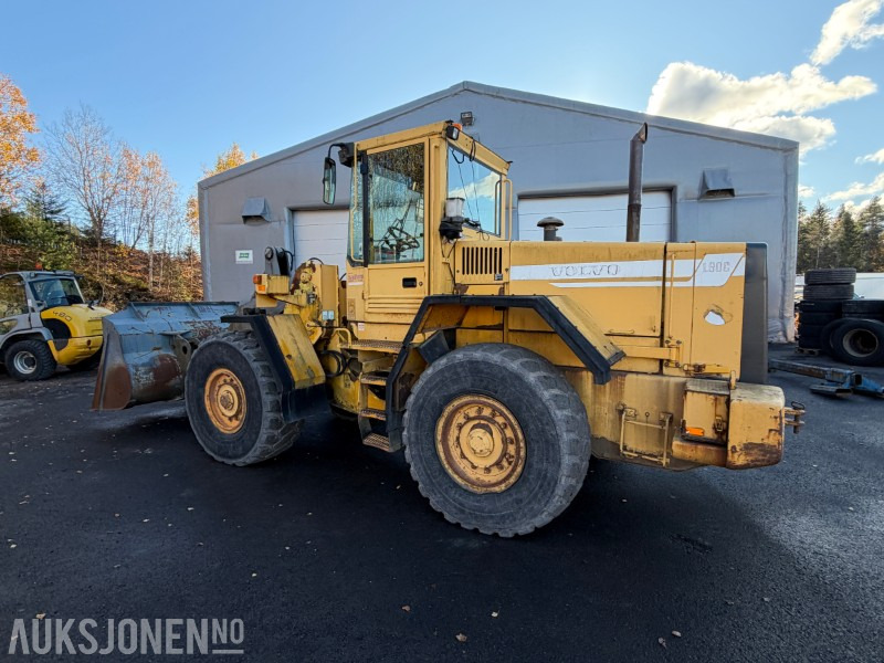 1997 Volvo L90C hjullaster med skuff 250 cm - får ny sertifisering - Fadrom me goma: foto 4 1997 Volvo L90C hjullaster med skuff 250 cm - får ny sertifisering - Fadrom me goma: foto 4