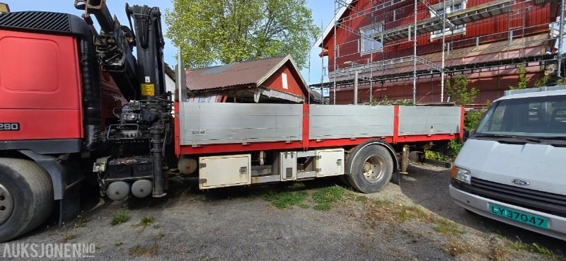 1999 Volvo FM7 42R 4X2 Reparasjonsobjekt Hiab 195-4 - Kamion me vinç: foto 4 1999 Volvo FM7 42R 4X2 Reparasjonsobjekt Hiab 195-4 - Kamion me vinç: foto 4