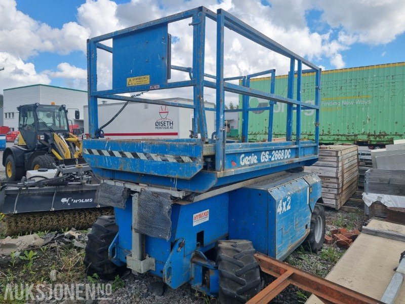 2000 Genie GS-2668DC lift rep.objekt - Platformë ajrore: foto 3 2000 Genie GS-2668DC lift rep.objekt - Platformë ajrore: foto 3