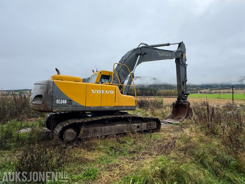 2001 Volvo EC240NLC Beltegraver - Gravemaskin - Ekskavator: foto 4 2001 Volvo EC240NLC Beltegraver - Gravemaskin - Ekskavator: foto 4