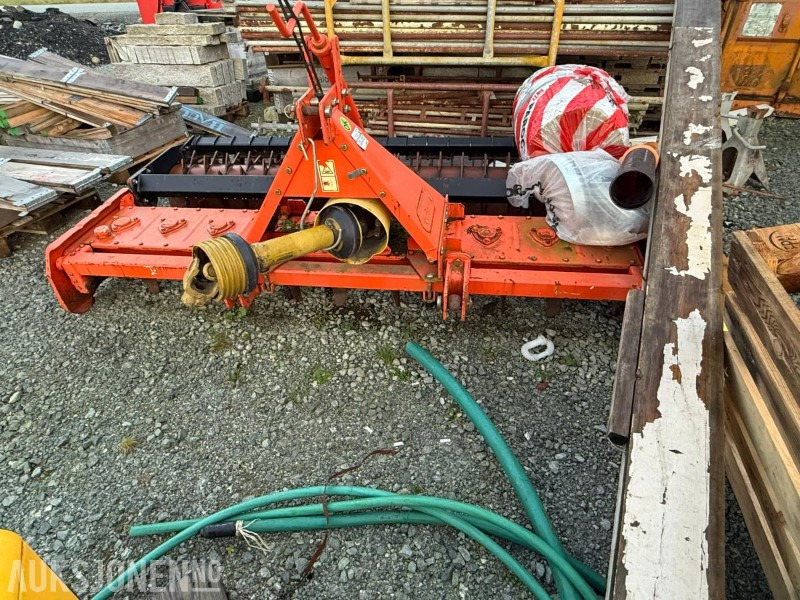 2003 Maschio DL 2500 Jordfres med pakker - Pajisje për lirimin e tokës: foto 1 2003 Maschio DL 2500 Jordfres med pakker - Pajisje për lirimin e tokës: foto 1