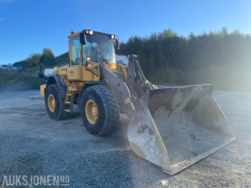 2003 Volvo L90E - Fadrom me goma: foto 2 2003 Volvo L90E - Fadrom me goma: foto 2