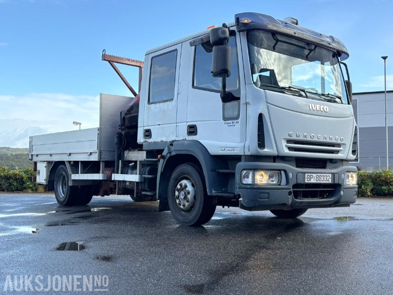 2004 Iveco 120E24 EUROCARGO kranbil - registrert for 5 sitteplasser - Kamion me vinç: foto 2 2004 Iveco 120E24 EUROCARGO kranbil - registrert for 5 sitteplasser - Kamion me vinç: foto 2
