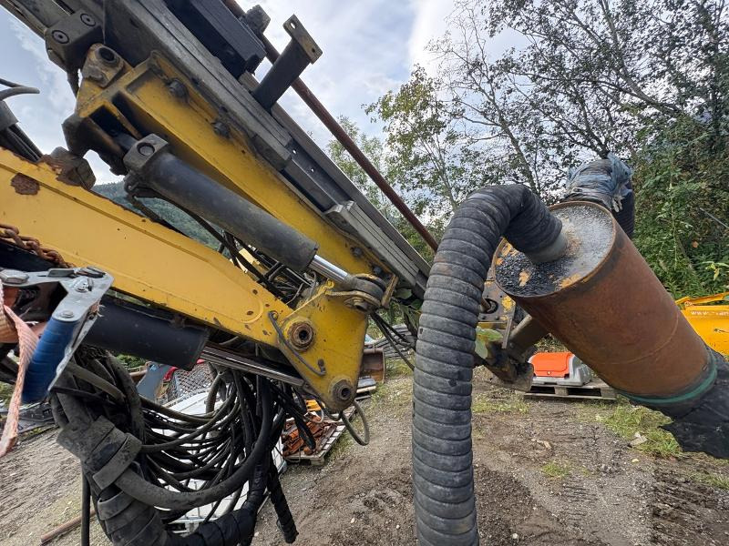 Sondë shpimi 2005 Atlas Copco ROC D3-03 borerigg - 6 947 timer - rep objekt / delerigg: foto 16 Sondë shpimi 2005 Atlas Copco ROC D3-03 borerigg - 6 947 timer - rep objekt / delerigg: foto 16