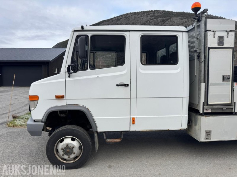 2005 Mercedes-Benz 815Da/37-Vn 4X4 linjebil med kran og masse utstyr - Kamion me vinç: foto 3 2005 Mercedes-Benz 815Da/37-Vn 4X4 linjebil med kran og masse utstyr - Kamion me vinç: foto 3