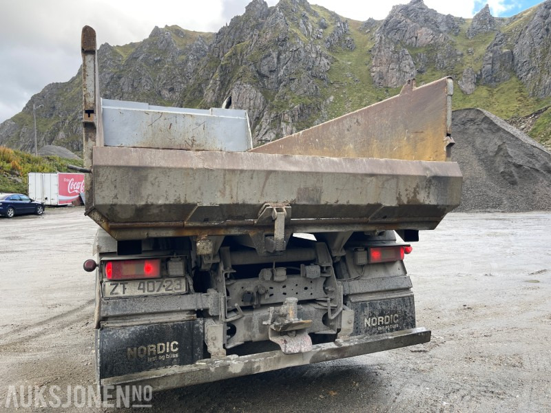 2005 Volvo FH12 6X2 *Sentralsmøring* Eu godkjent til 21.04.2026* - Kamion vetëshkarkues: foto 5 2005 Volvo FH12 6X2 *Sentralsmøring* Eu godkjent til 21.04.2026* - Kamion vetëshkarkues: foto 5