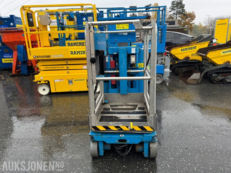 2006 Genie GR-12 5,5m mastelift - Platformë ajrore: foto 2 2006 Genie GR-12 5,5m mastelift - Platformë ajrore: foto 2