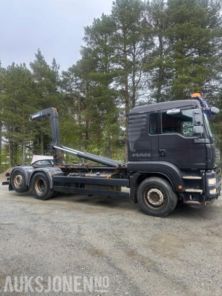2007 MAN TGA 26.440 6X2-2 BL - Kamion vetëngarkues: foto 2 2007 MAN TGA 26.440 6X2-2 BL - Kamion vetëngarkues: foto 2